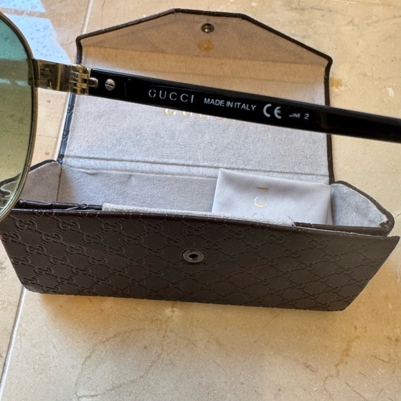 Gucci Silver Aviator Sunglasses - Picture 5 of 6